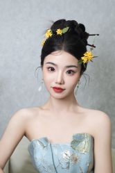 -欣薇婚纱(新源乐汇城店)