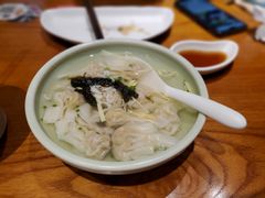 特色蟹粉小馄饨-苏小柳手作点心(控江旭辉分院)