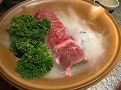 -三出山火锅(南京万象天地店)