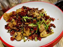 -冯烫烫跷脚牛肉·川菜小馆(武胜西街店)
