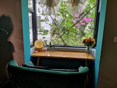 靠窗位-默迹咖啡馆