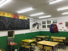 大堂-做了不起的80后