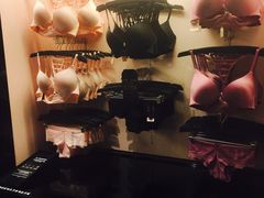 -Victoria's Secret(杭州湖滨银泰in77店)