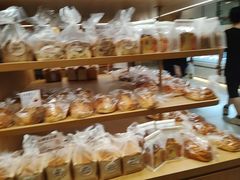 -山崎面包(静安久光店)