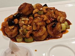 -渝信川菜 · 川味家常菜(财富购物中心店)
