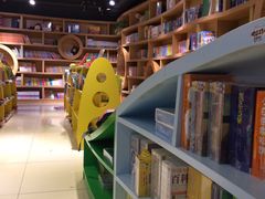 -新华书店(印象城店)