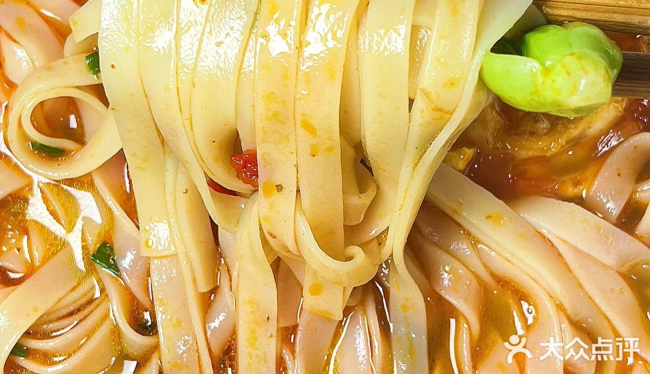 绝了‼️男友做的酸汤面🍜酸辣开胃爆好吃🔥