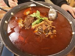 -霄汉牛三鲜湖北砂锅菜(万松园2店)