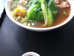 -东荟城名店仓
