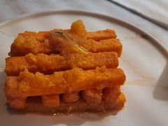 -本来精品川菜(嘉里中心店)