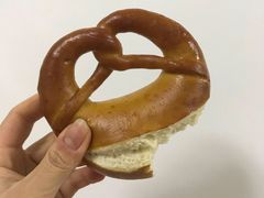 -沁屋面包店(人民东路店)