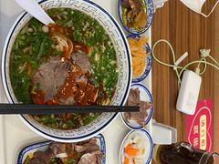 -陇兴楼兰州拉面(西安咸阳国际机场店)