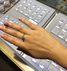 点击看大图 -威德钻石-克拉钻大本营(南京东路店)