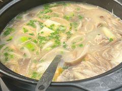-土砂锅生态山庄·非遗砂锅雅鱼