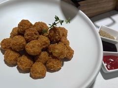 干炸小丸子-四季民福烤鸭店(王府井东安门店)