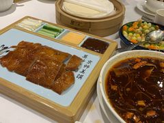 片皮鸭-京粤荟(海王银河科技大厦店)