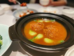 狮子头-屋里厢上海菜馆