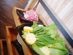 -三人行骨头王火锅(长寿店)
