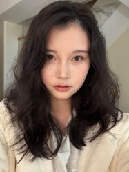 -Hello Lady发型设计