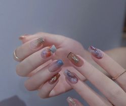 -悦指间美甲美睫