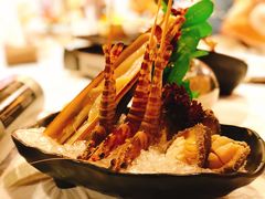 -鲜入围煮花胶鸡海鲜火锅