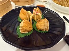 鲍鱼天鹅酥-白天鹅宾馆-宏图府餐厅