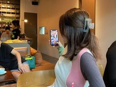 -杭州西湖湖滨银泰亚朵酒店
