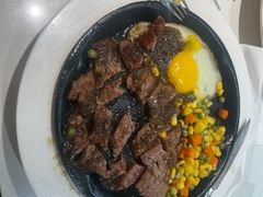 -牛排叔叔自助餐厅(太原龙湖万达店)