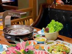 -明洞阿姨·韩式酱蟹烤肉·创意料理(三元桥店)