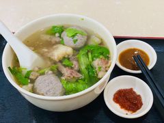 -飞厦老二手槌牛肉丸店