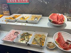 -沸炉重庆老火锅(军事博物馆店)