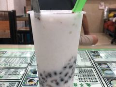 鲜榨椰汁马蹄红豆冰-玉椰林甜品店(创始店)