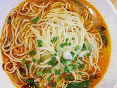 -重庆小面·抄手(解放碑好吃街店)