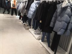 -美特斯邦威(新天地购物中心店)