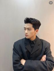 -海文先生国潮烫染男士理发馆