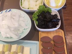 -福娣·金沙银贝海鲜火锅