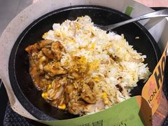 咖喱鸡肉粒饭-胡椒宅男(市民中心店)