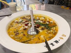 -酸婆娘江湖川菜(紫竹路店)