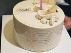 -théATRE CAKE 茶聚场(环球金融中心店)