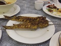 -YI PIN JU 一品居中餐厅 中国超市
