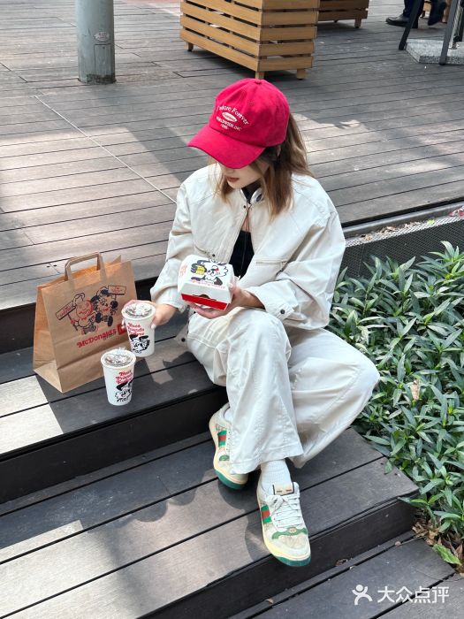 麦当劳(华融店)图片