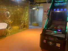 -不可思议减压馆·解压博物馆·摔碗发泄·团建定制