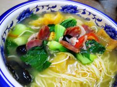 三鲜皮肚煮面-刘长兴(逸仙桥店)