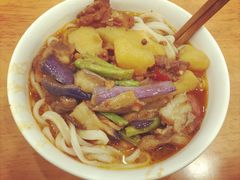 -华中科技大学东三学生食堂