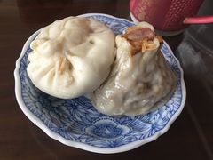 -白玉兰食品(汇联商厦店)