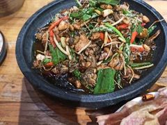 -老滇山寨•云南特色菜•地方菜•民族风情歌舞表演(金碧店)