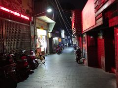 -海口骑楼小吃街