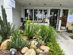 -ommo cafe(半岛城邦店)