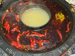 -成渝龙火锅(都江堰店)