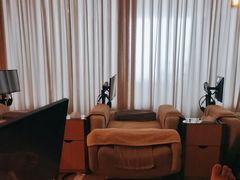 -裕龙汤泉